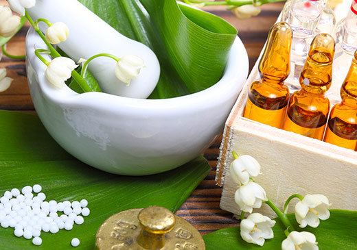 medicamentos y hojas